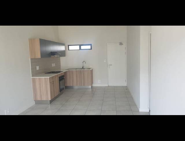 1 BEDROOM PROPERTY TO RENT IN GREENBAY ECO ESTATE